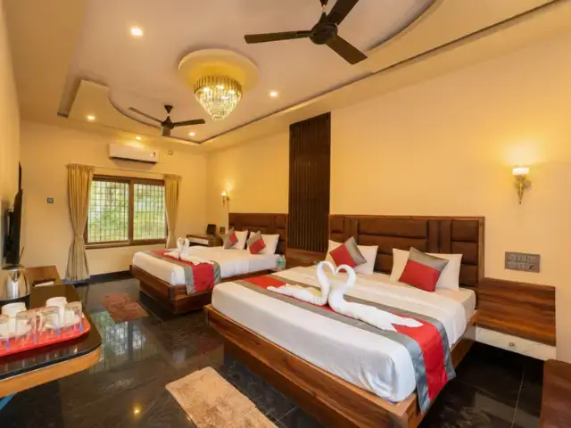 Pool View Premium Room